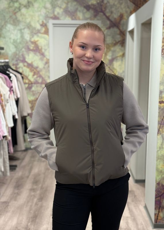 SCANDINAVIAN EDITION - W Aria Vest Major Brown