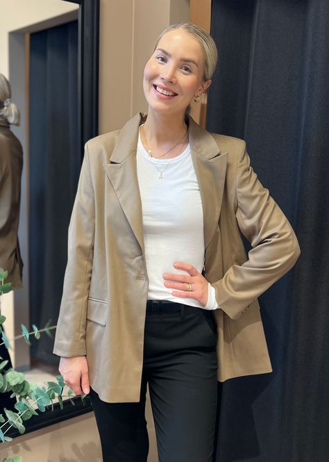 Hovedbilde MUNTHE - Sussima Blazer Kamel